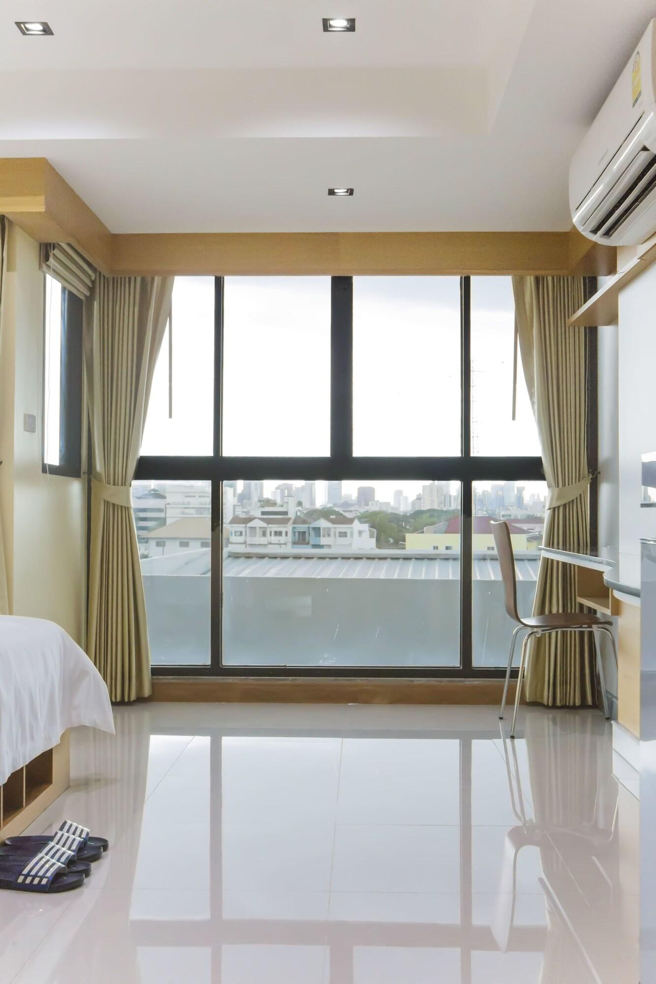Sillemon Garden Hotel Bangkok Exterior foto