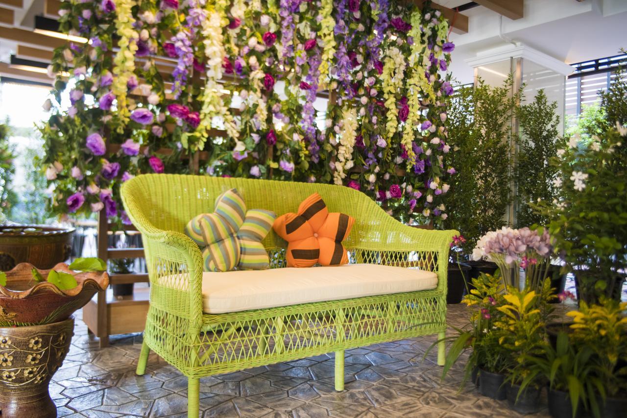 Sillemon Garden Hotel Bangkok Exterior foto